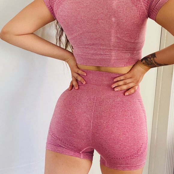 Seamless shorts - Picture 2 of 5